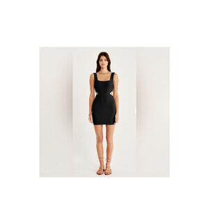 Rumer Rosa Black Square Neck Dress